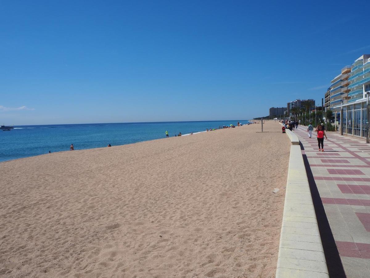 Apartamento Mar I Cel Бланес Екстериор снимка